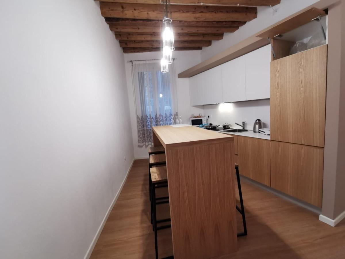 Deluxe 3 Bedroom Flat In Rialto Venice Exterior photo